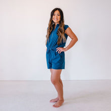 Load image into Gallery viewer, Deep Aqua Beacher