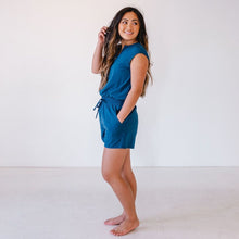 Load image into Gallery viewer, Deep Aqua Beacher